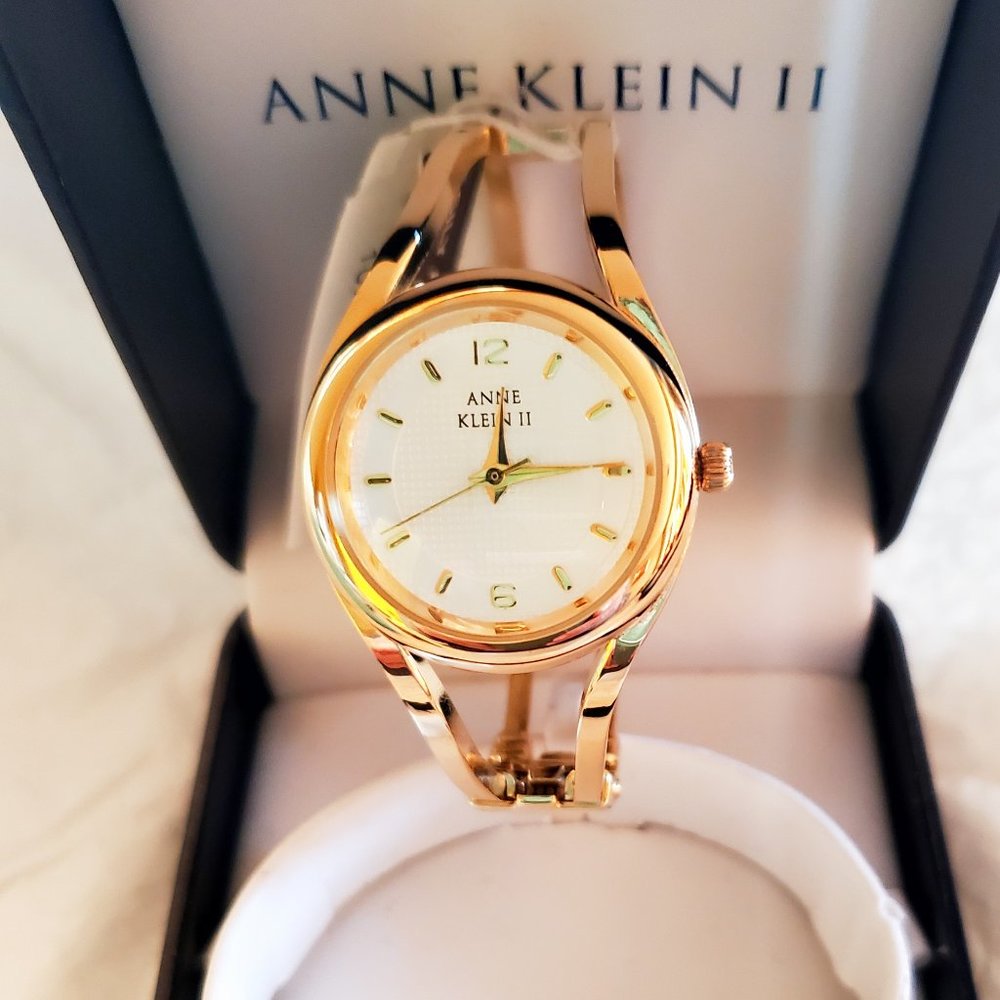 ladies watch